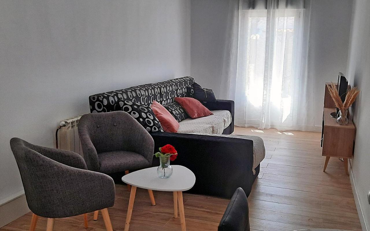 Kataenea. Apartamento En El Prepirineo Navarro. Naturaleza Aoiz Eksteriør billede